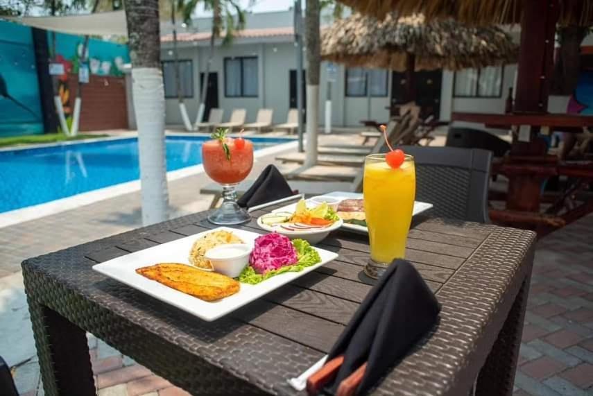 Mi Tierra Hotel Y Restaurante San Luis Eksteriør billede